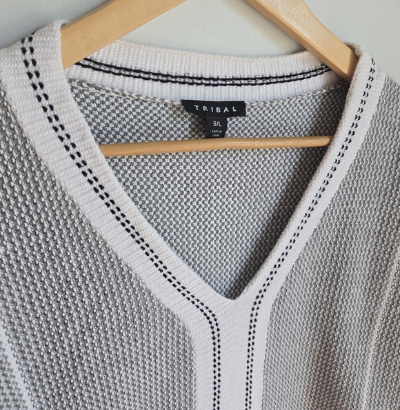 TRIBAL V-Neck Gray and White Cotton Knit Sweater - Picture 2 of 7